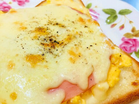 ♦️朝食に♡とろとろスクランブルエッグのハムパン